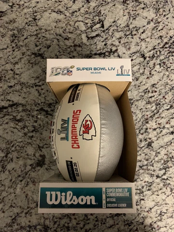 NEW Kansas City Chiefs Wilson Super Bowl LIV Commemorative Silver/White Football Cover