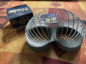 Vintage Toy Slinky in Box Spring Excellent Coiled James Industries 1940s - Picture 1 of 8