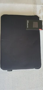 Funda ligera con cremallera para portátil Lenovo de 14 pulgadas de poliéster - (negra) - Imagen 1 de 4