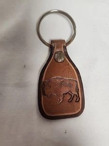 Llavero de cuero artesanal bisonte - Imagen 1 de 6