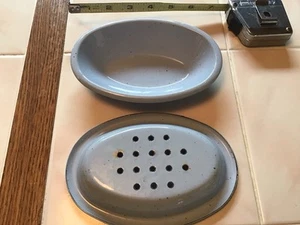 Martha Stewart gesprenkeltes Porzellan Emaille Badezimmer Seifenschale 2 Stück PERIWINKLE BLAU - Bild 1 von 24