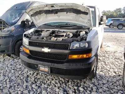 2020 Chevrolet Express 2500 Van Transmission OEM 77K Miles - LKQ438791683 - Image 1 of 4