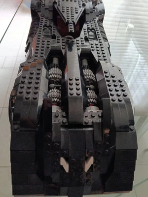 LEGO set 7784 Batman The Batmobile Ultimate Collectors' Edition Super Glued - Image 1 of 4