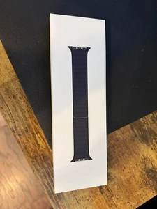 Apple Genuine Leather Link Black Watch Band 46mm M/L Magnetic Closure - Picture 1 of 6