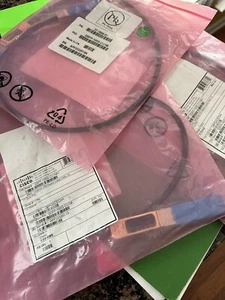 Original Cisco QSFP-100G-CU1M. New In Stock - Picture 1 of 2