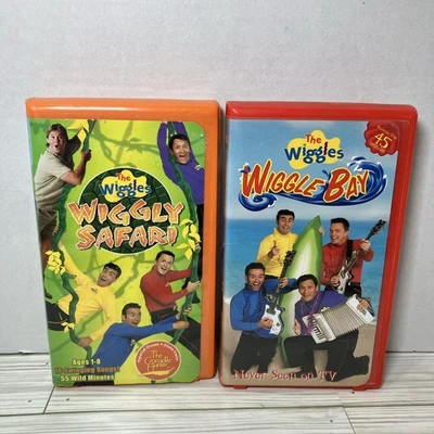 The Wiggles Wiggly Safari & Wiggle Bay VHS Lot Kids Songs Music Steve Irwin Rare - Image 1 of 4