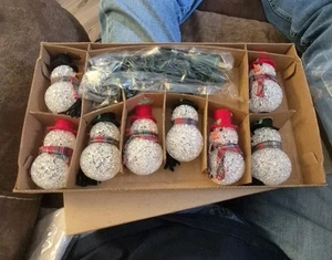 Avon Chilly Sam and Samantha Vintage String Lights Popcorn Snowman 209425 - Picture 1 of 6