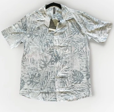 GIRUNS Men’s Hawaiian Beach Short Sleeve Button Up Faded Blue Casual Shirt Small - Image 1 of 4