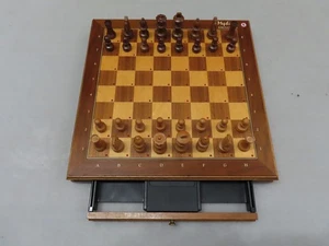 Schachcomputer Mephisto Exclusive nur mit Leermodul - Bild 1 von 8
