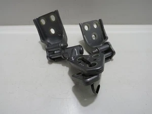 VAUXHALL COMBO 2021-24 PAIR OF NEARSIDE LEFT REAR DOOR HINGES S3872 - Picture 1 of 10