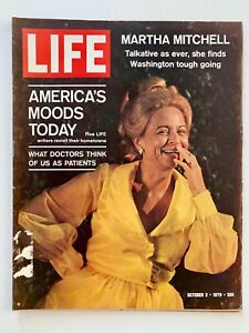 US LIFE Magazine Original 2. October 1970 America's Moods Today, Martha Mitchell