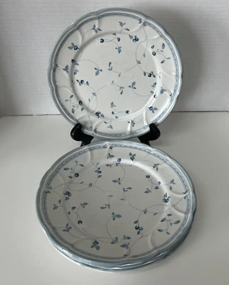 4 тарелки для салата/десерта/обеда Noritake Stoneware Strawberry Delight 8671 - Изображение 1 из 4