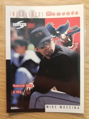 1998 SCORE MIKE MUSSINA INTERLEAGUE MOMENTS #258 BALTIMORE ORIOLES - Image 1 of 2