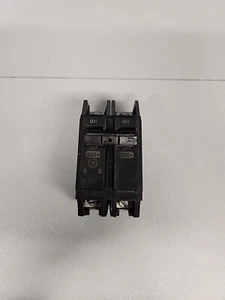 THQC22100 GENERAL ELECTRIC 2 POLE 100AMP 240V CIRCUIT BREAKER - Picture 1 of 3