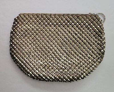 Rare Vintage Post WWII 1940s WHITING & DAVIS Gun Metal Mesh Zip Close Clutch - Image 1 of 4