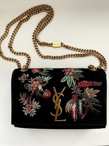 SAINT LAURENT (YSL) ***VENDUTO** Borsa Saint Laurent YSL Monogram Kate Catena Nera Scamosciata Ricamata Nuova senza etichette