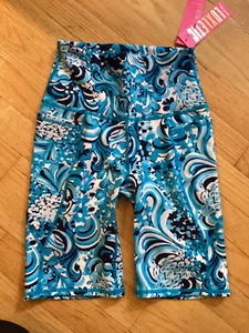 NWT Lilly Pulitzer bike shorts gym XS 7" inseam New X-Small hip pockets - Picture 1 of 10