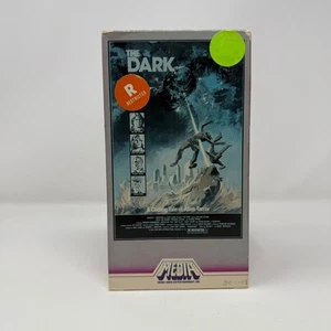 The Dark (VHS, 1985) Sci-Fi Alien Terror - Media Home Entertainment Play Tested - Picture 1 of 11