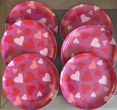 Melamine Target Heart Dinner Plates Set of 6 BRAND NEW! - Image 1 of 4