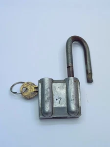 Vintage USSR Padlock 7 Metal Quality One Key Good condition Rare - Picture 1 of 15