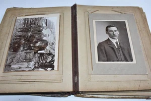 Album fotografico XIX secolo famiglia pioniera del Texas istantanee e schede armadio - Foto 1 di 11