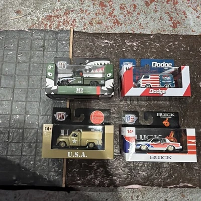 Chevrolet Apache Deluxe Fleetside Shark Boca 2023 M2 Machines 1:64 1959/paquete de 4 Foto 1 de 4