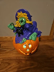 Ceramic Halloween Witch With Jack O Lantern - Picture 1 of 4