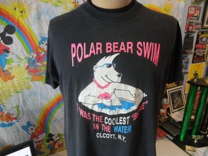T-shirt vintage anni 80 orso polare nuoto Olcott New York punto singolo carta morbida sottile L - Foto 1 di 3