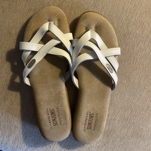 G.H. Bass & Co Sunjun Sharon Sandals Womens Sz 8N White Leather Flip Flop Straps - Picture 1 of 8