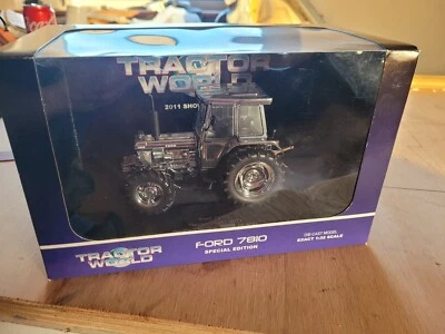 universal hobbies ford 7810 1/32 tractor world 2011 rare - Image 1 of 4