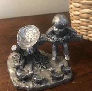 Vintage Michael A. Ricker Old English Pewter Boy On Stump With Ducks #979/5250 - Picture 1 of 7