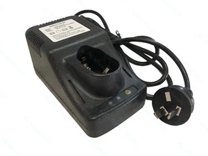 18V VOLT BATTERY CHARGER FOR ELECTRIC GREASE GUN - CORDLESS RECHARGEABLE - Picture 1 of 3