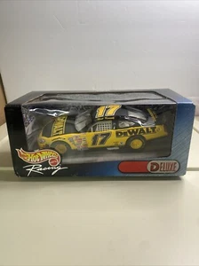 2000 Edition Hot Wheels Racing NASCAR Speed Day Deluxe #17 Matt Kenseth 1:24 - Picture 1 of 6