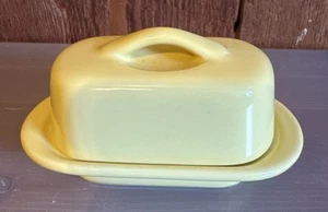 Chantal Mini 1/2 Stick bedeckt Butterdose ~ gelb ~ Keramik ~ spülmaschinenfest ~ EU - Bild 1 von 9