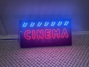 Cinema Flashing Light Sign With Hanging Chain And Cord - Picture 1 of 4
