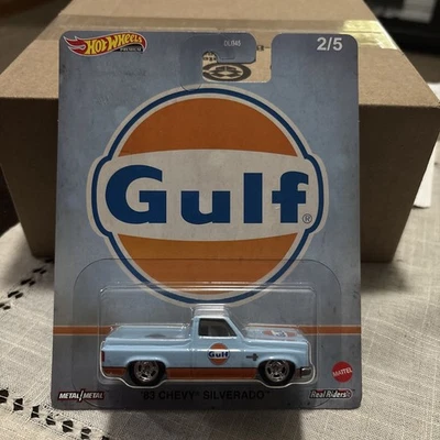 Chevy Silverado Premium Hot Wheels Gulf 83! ¡No te pierdas este cuerpo cuadrado! Foto 1 de 4