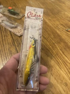 Class Tackle spoons 4.25” Long 1.5 Oz P-CS72-A Gold Black New In Package - Picture 1 of 5