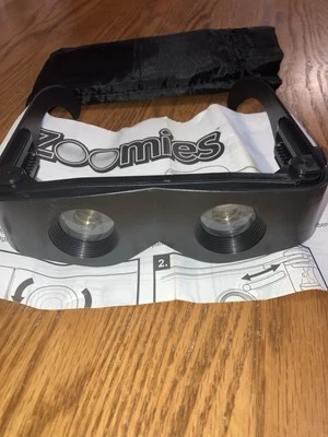 New Zoomies Binoculars 4X Magnification Zoom Enlarge Glasses Telescopes NO BOX - Image 1 of 4
