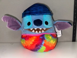 Camisa de peluche Squishmallow de 8 pulgadas con puntada gorro y tie dye Disney - Imagen 1 de 3