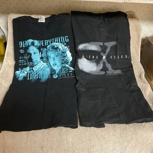 Vintage THE X-FILES 90s T-Shirts 2 Total - Picture 1 of 11