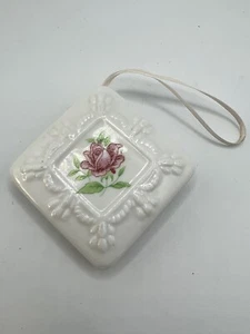 Ceramic Pomander Ornament Painted Flower Potpourri Vintage - Picture 1 of 3