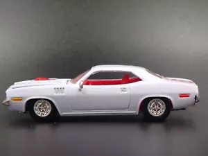 1970 70 PLYMOUTH Cuda Blanco 1:64 Escala Colección Maqueta Modelo Fundido Coche - Imagen 1 de 4