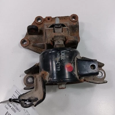 Hyundai Accent Engine Motor Mount Left Driver  2017 2016 2015 2014 2013 2012 - Image 1 of 4