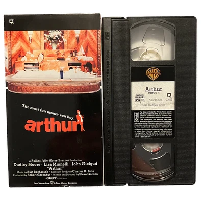 Arthur (1981), VHS Movie, Warner Home Video (1991), D. Moore, L. Minelli  - Image 1 of 4