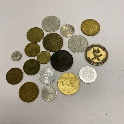 Bolsa mixta de monedas, tarifas, oraciones, masónico, Burger King. Ver fotos Foto 1 de 4