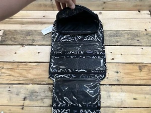 Vera Bradley Medium Travel Organizer Paisley Noir Black Grey White NWT - Picture 1 of 7