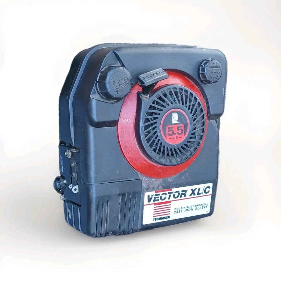 Винтажный новый из старых запасов Tecumseh 5.5HP вектор XL/C # VLXL55 вертикальный новый из старых запасов маленький двигатель - Изображение 1 из 4