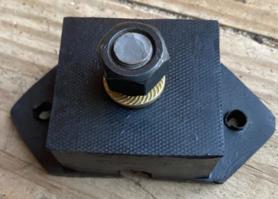 4 CYL. 134ci FRONT ENGINE MOUNT FOR WILLYS JEEP MB CJ2A CJ3A M38 CJ3B 1941-71 - Image 1 of 3