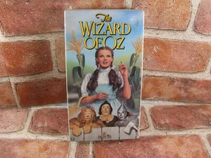 The Wizard of Oz VHS 1939 1991 Fantasy Adventure Classic Family Movie SEALED - Bild 1 von 6