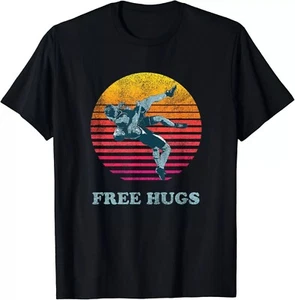 Retro Vintage Faded Cracked 70 80s Style Free Hugs Wrestling Gift Unisex T-Shirt - Picture 1 of 14
